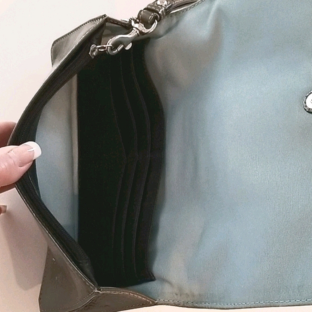 Coach Soho Gray Patent Wristlet Bag - Picture 11 of 16